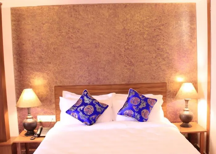 Hotel Heranya Yala 3*