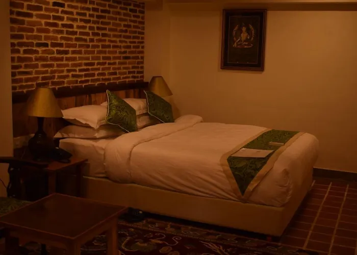 Heranya Yala Hotel